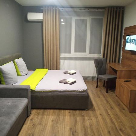Apartment Yes 41 乌日霍罗德 外观 照片